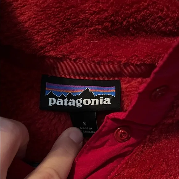 Patagonia Bold Red Teddy Jacket - Picture 2 of 3